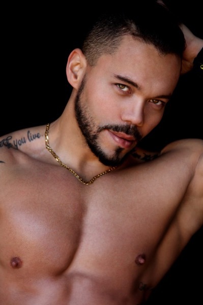Rodrigo - Gay Escort | Chapero Zaragoza | Sexchapero.com