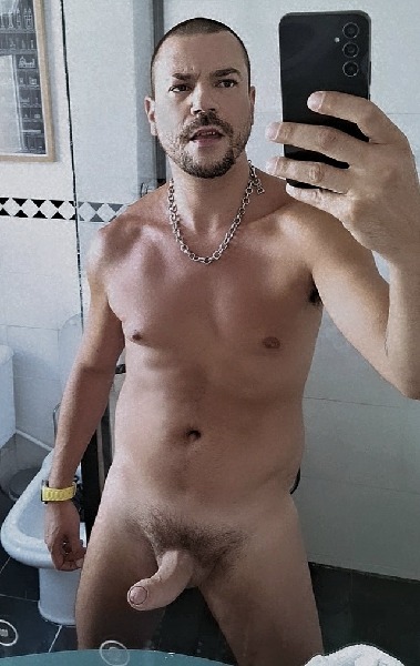 MACHOBISEXL Sexchapero.com en Madrid