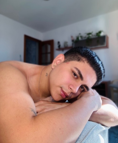 Alexlatino02, escort  Venezuela en 