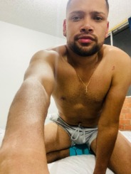 Aronn Sexchapero.com en Sevilla