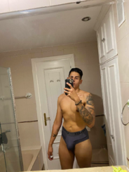 Mateo, escort Versátil Venezuela en Madrid