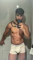 Camilo, escort Versátil + Pasivo Chile en Barcelona