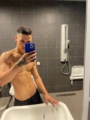 Sebastian, escort Versátil + Activo  en Barcelona